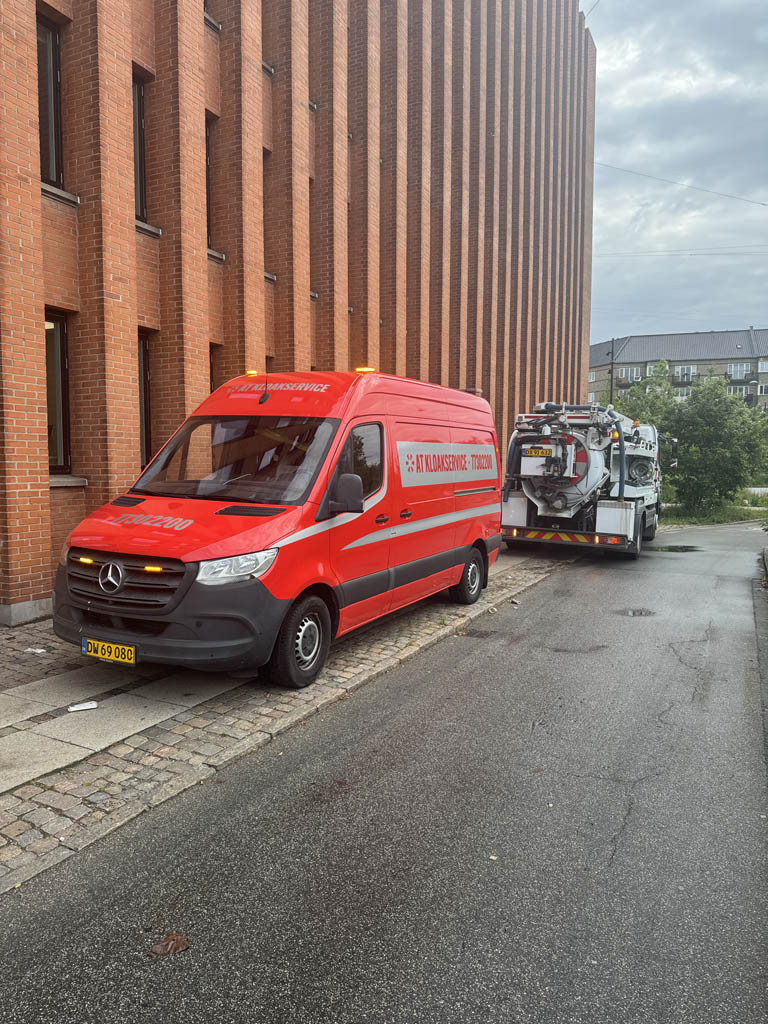 Kloakservice arbejde